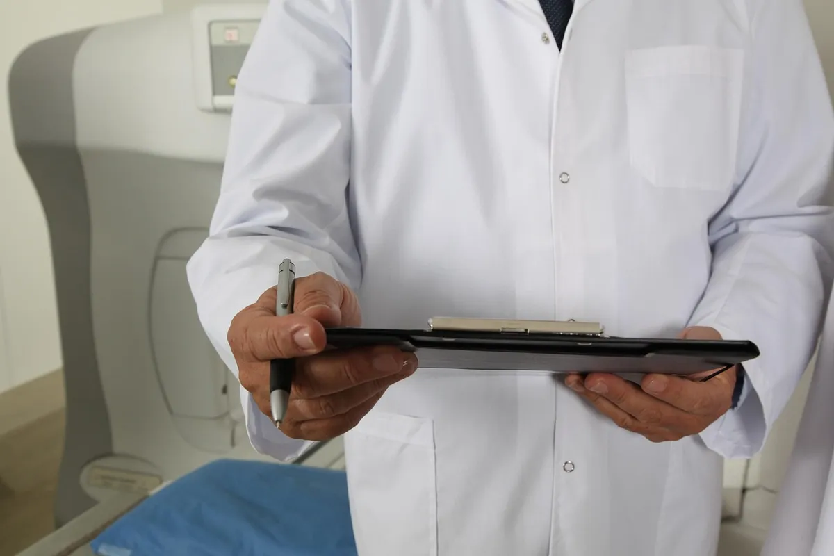 doctor, tomograph, study, hospital, injection, analysis, treatment, cure, disease, doctor, doctor, doctor, doctor, doctor, hospital